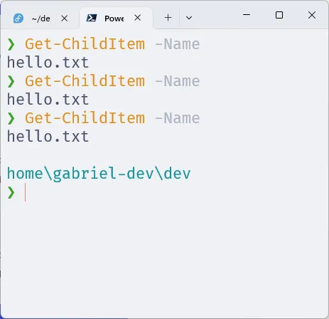 Prompt do Starship no PowerShell, com menos detalhes, pois o prompt transitório foi ativado.