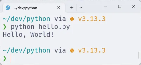 Terminal com o Zsh, em que se executa o comando para imprimir "Hello, World!"